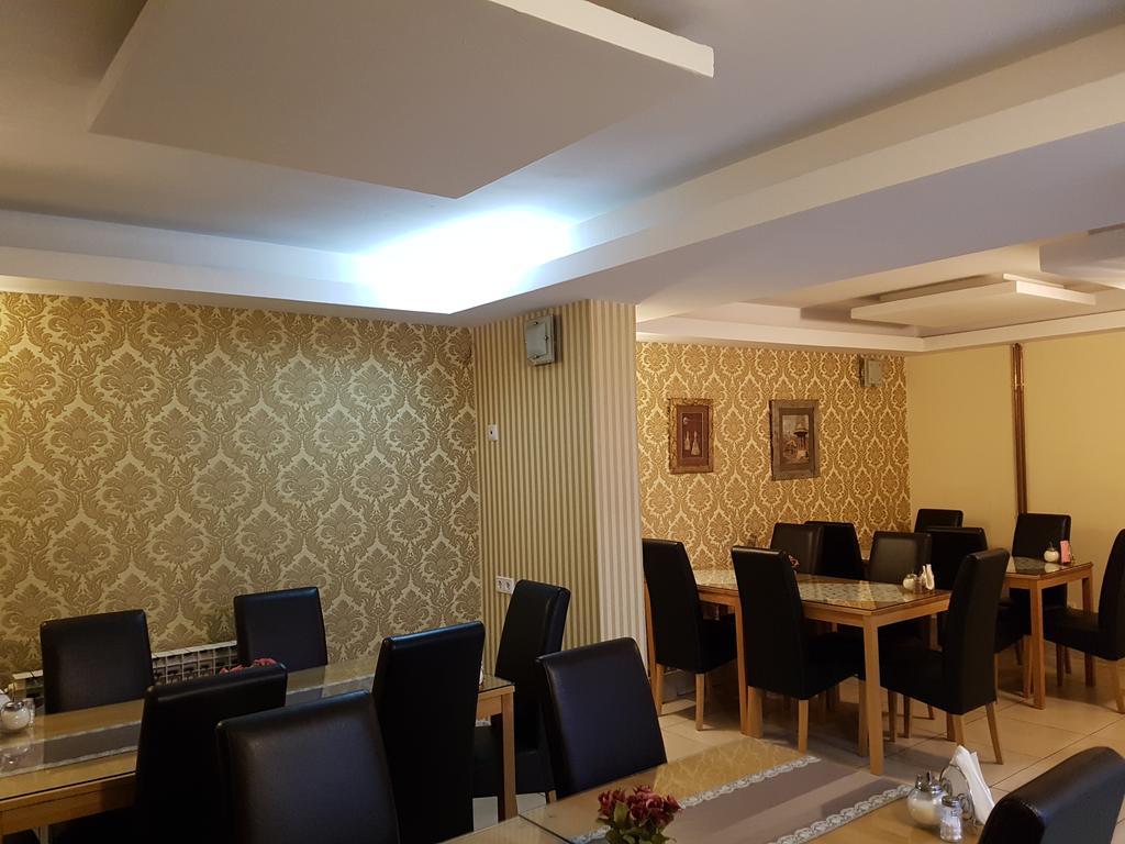 Hotel Irmak ซาราเยโว ภายนอก รูปภาพ