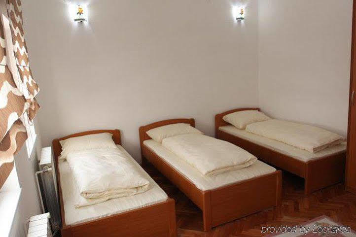 Hotel Irmak ซาราเยโว ภายนอก รูปภาพ