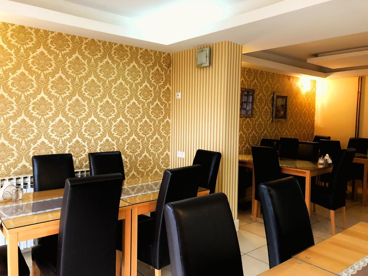 Hotel Irmak ซาราเยโว ภายนอก รูปภาพ
