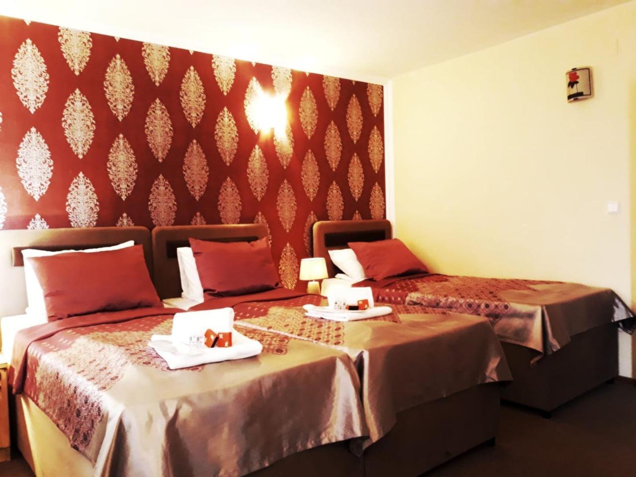 Hotel Irmak ซาราเยโว ภายนอก รูปภาพ